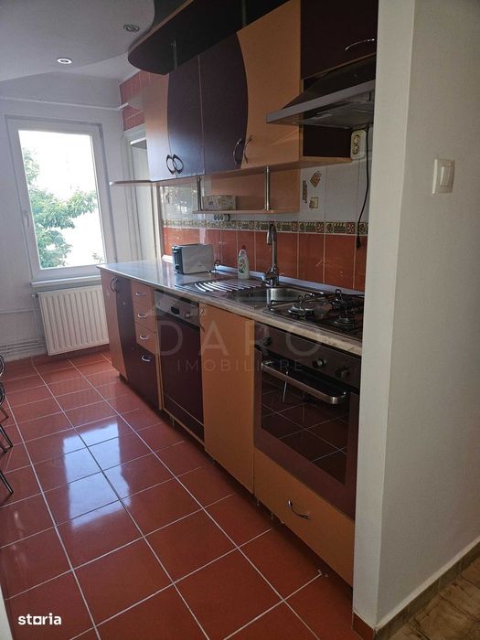 Imobiliare inchiriere apartament 3 camere
