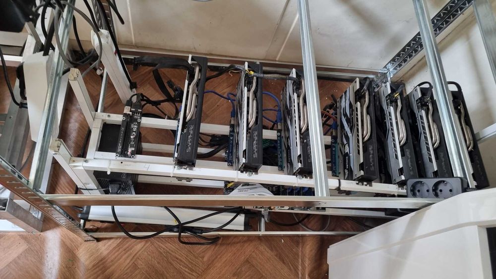 6x 570 8GB Mining Rig Копачка за криптовалути