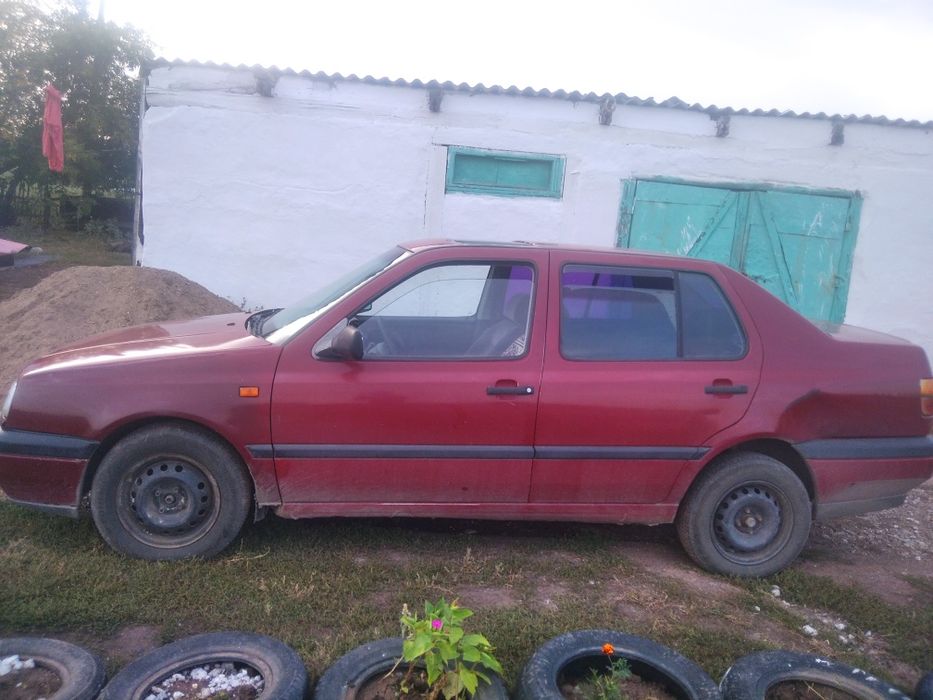 Продам машину Фольксваген Вента