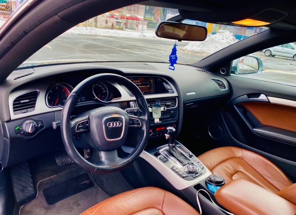 AUDI A5 2010 — imagine 5