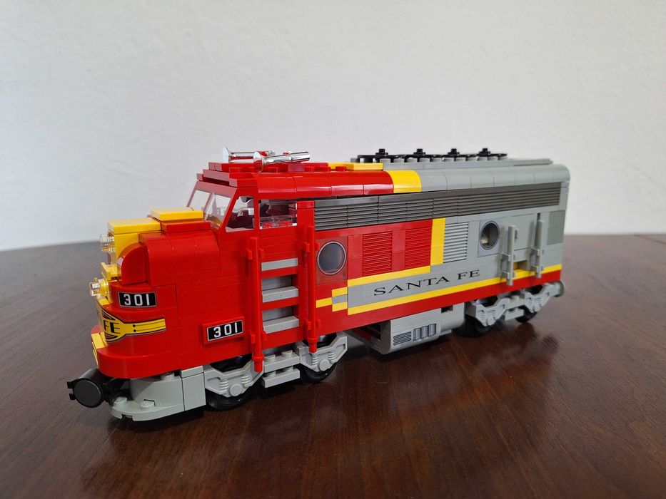 Lego 10020: Santa Fe Super Chief