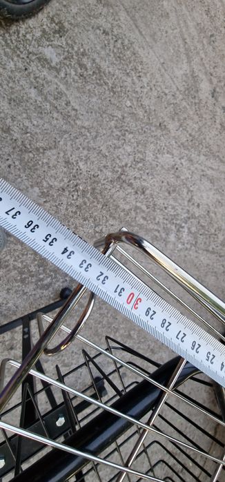 Vand cosuri pentru panouri slatwall