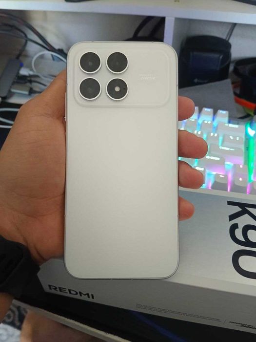 Redmi K90 12/256Gb