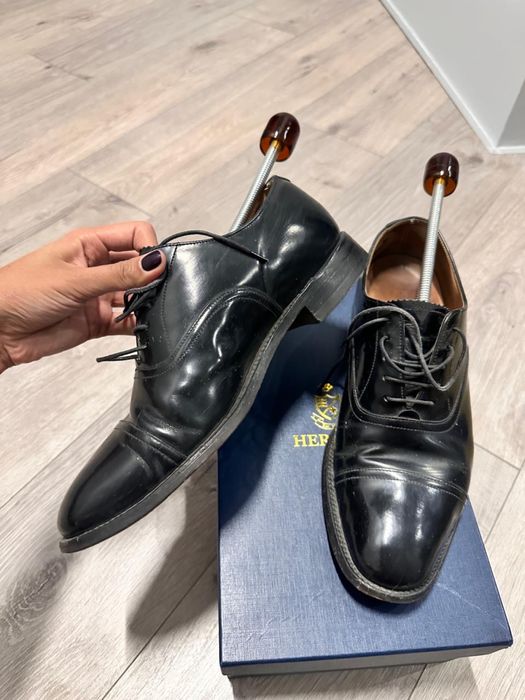 Продаю мужские туфли Herrings