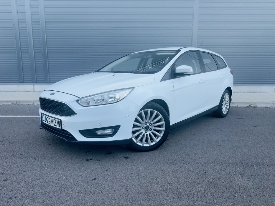 Ford focus mk3 , 1.5 diesel , 120 cp , manual , navi, winter pachet