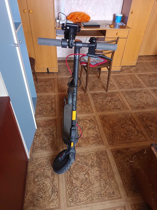 Самокат Xiaomi Electric Scooter 4 litе