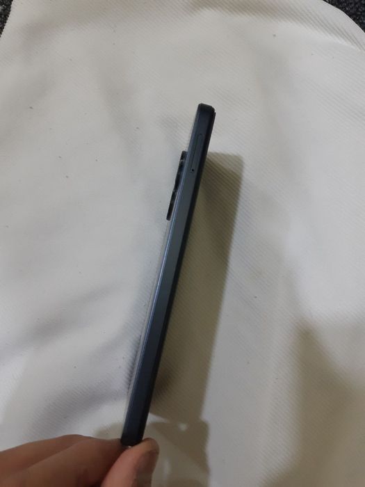 Tecno Spark 20c holati ideal yengi