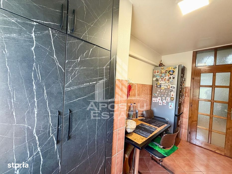Apartament 3 camere de vanzare, Boxa, Zona Lipovei, Timisoara