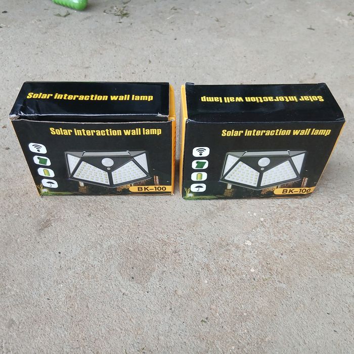 Trusa de chei si lampa panou solar