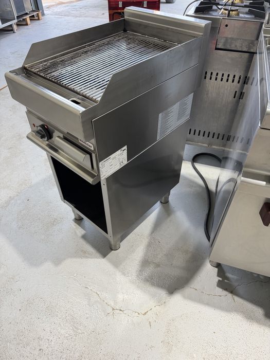 Gratar striat PRO - Modular Italia - linia 650 - suport inclus - 4.5 KW - 380V - 2022