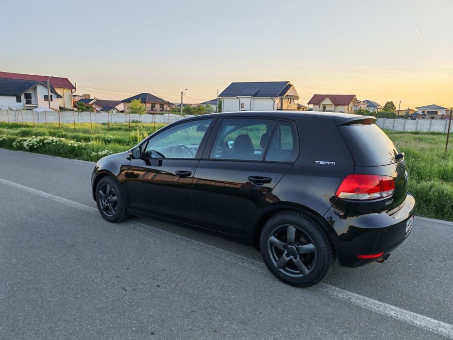 Volkswagen Golf 6,benzină euro5, model Team, stare perfecta