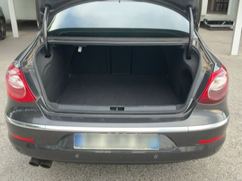 Volkswagen Passat CC 2.0 TDI 2010