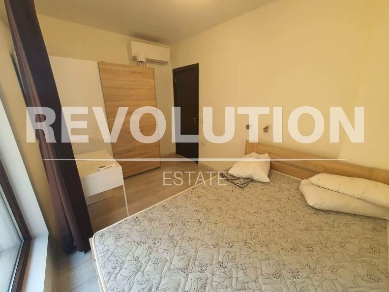 Дава се под наем Тристаен апартамент в Варна, Център - 73 кв.м за 598.23 € - Снимка #5