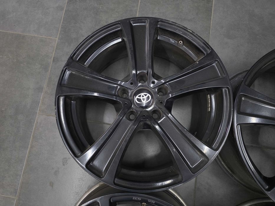 Джанти 17 - Toyota Corolla, Auris, Rav4