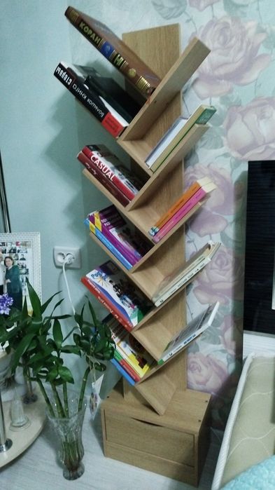 Подставка полка для книг