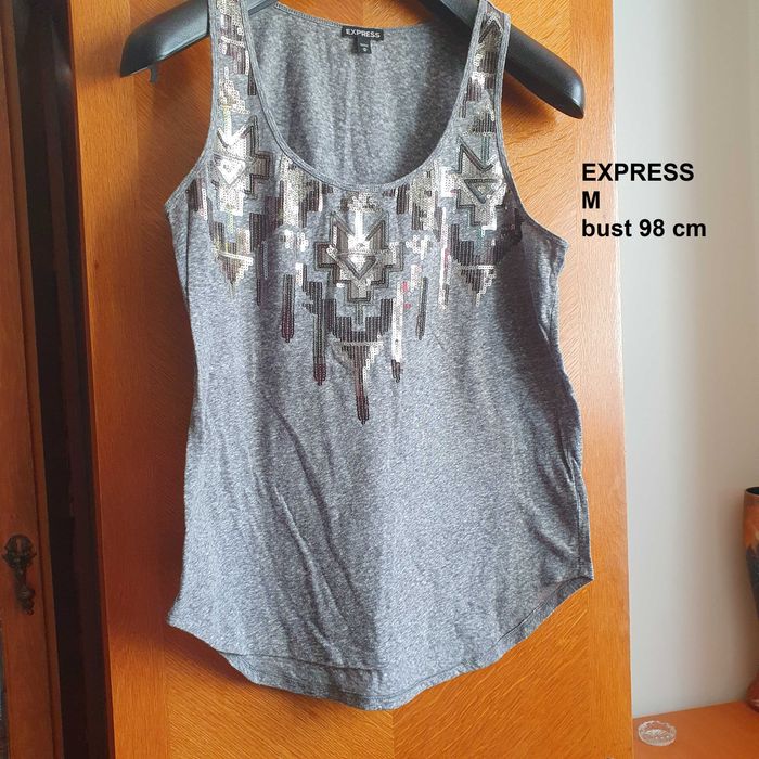 Tricouri 10 bucati 40 lei