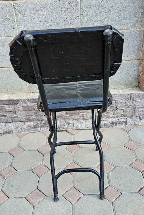 Складной стул б/у
