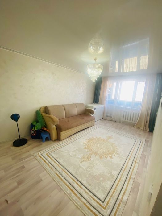 Продам 2-х квартиру на 9-ом квартале.