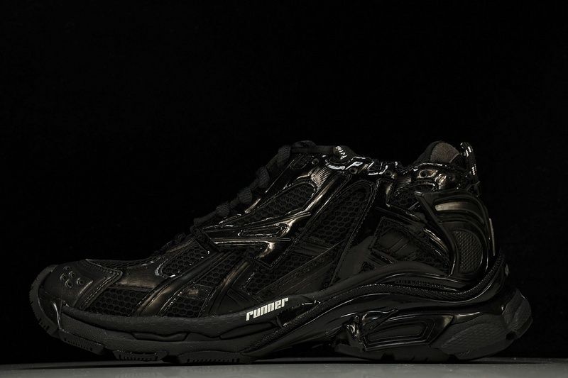 Balenciaga Runner
