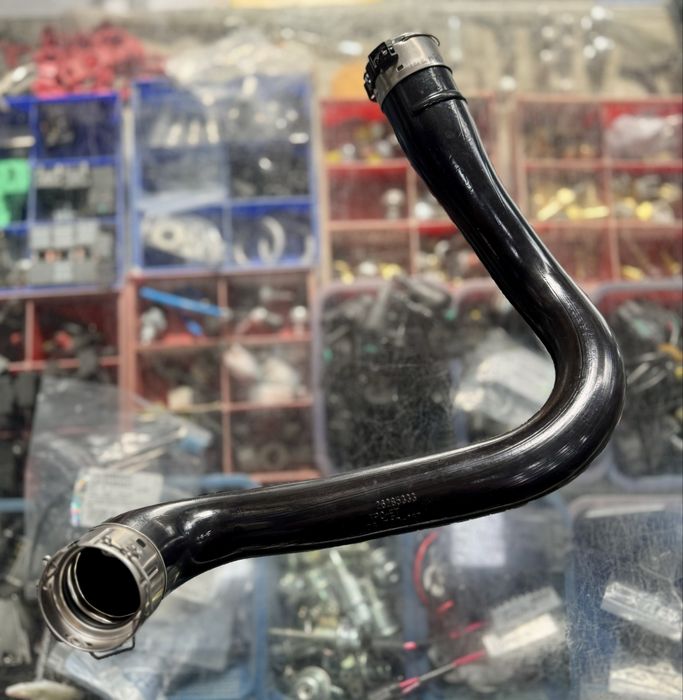 Турбина трубка Tracker 2 Onix