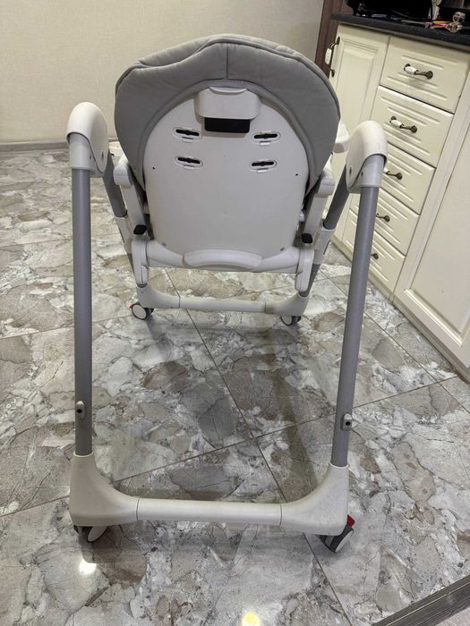 Стульчик для кормления Peg Perogo