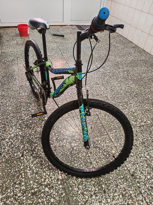 Vand bicicleta copii 10-12 ani