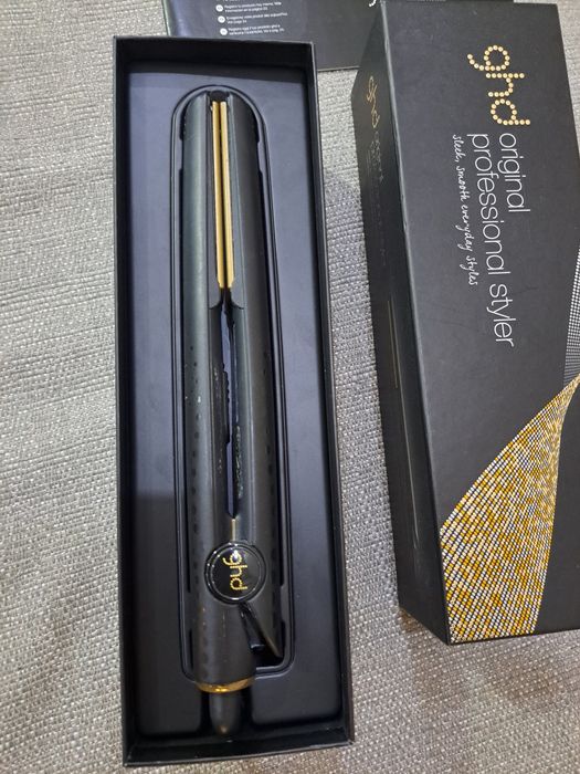 Преса GHD (оригинал)