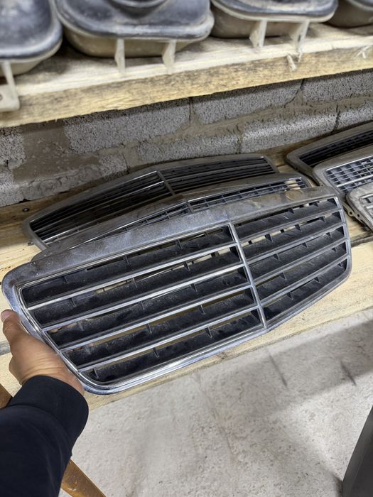 Мерседес бенс 210 автобөлшектер