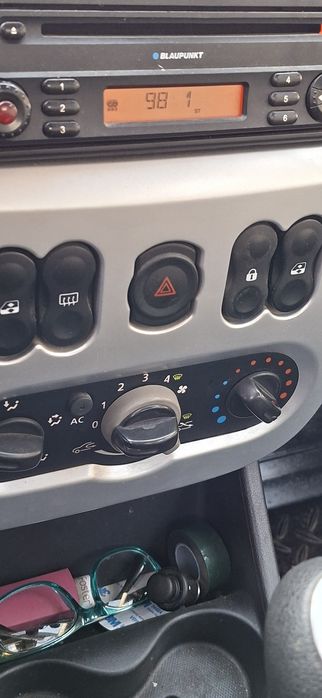 Vand logan 16 an 2011