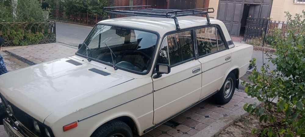 Dakmetlari bor joyida.