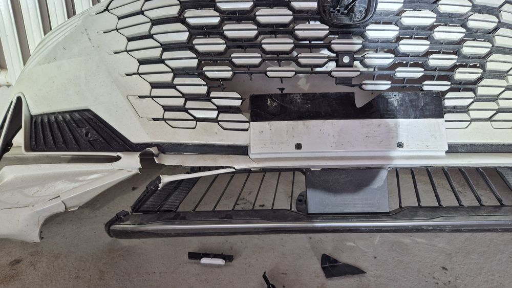 Автозапчасти бампер