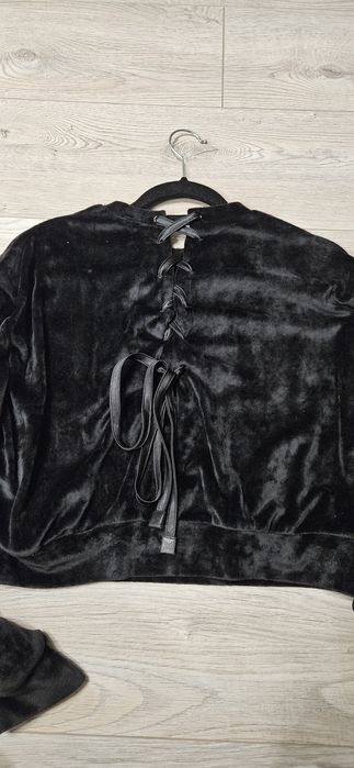 Плюшена блузка на PAUSE