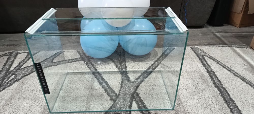 Аквариум 39л като нов напълно оборудван