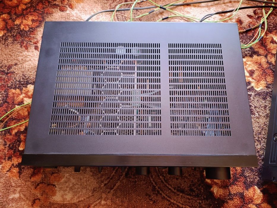 Pioneer A 335 усилвател