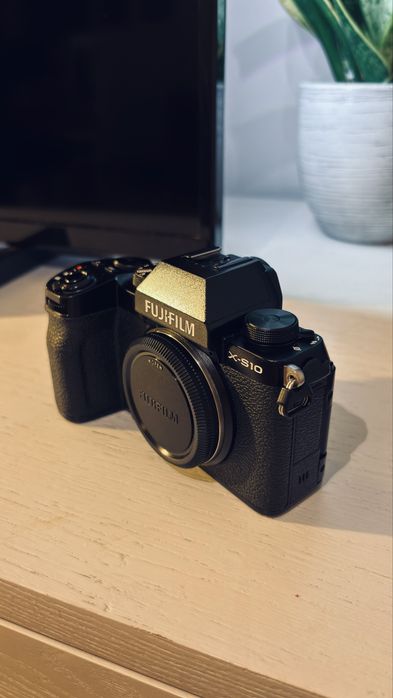 Fujifilm X-S10 - Body