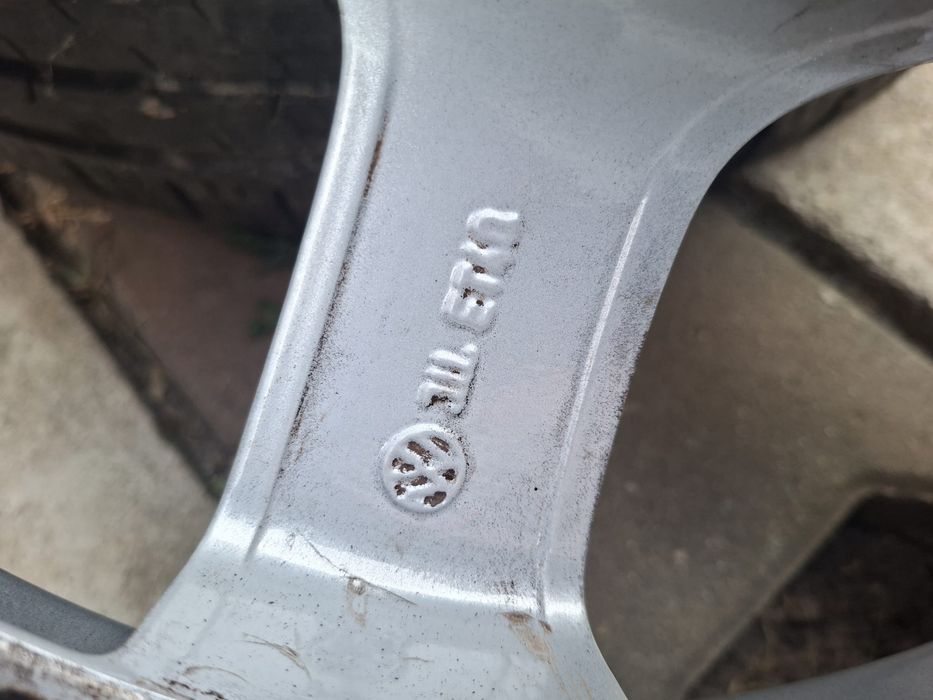 Jante 5x100 r15 vw polo 6R mod 2010