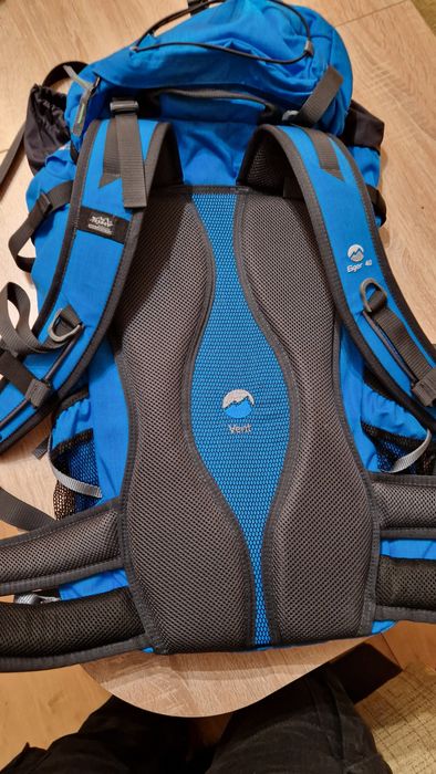 Катерачна раница Ташев Eiger40