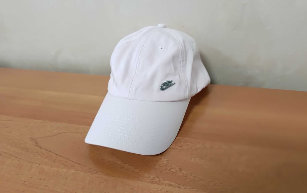 Nike-Като Нова-Шапка с Козирка
