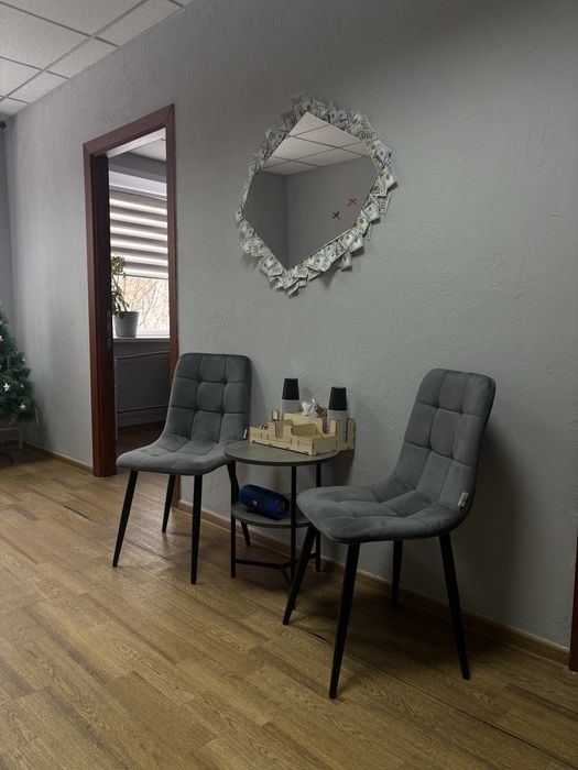 Сдается место для мастера маникюра