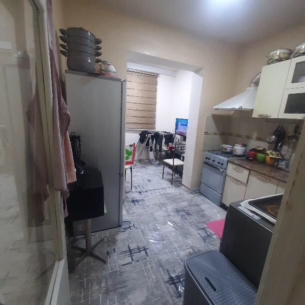 Не маклер продаю свою 3 км 10 мк