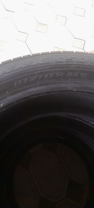 А в т о  ш и н ы