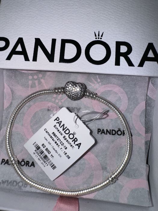 Pandorа браслет с 3 шармиками