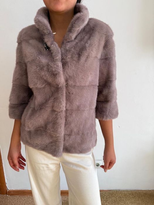 Продам норковую шубу