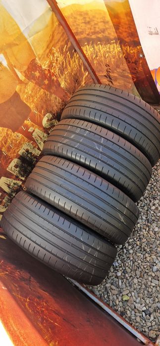 2 Anvelope Good Year 205 45 R17 de vara