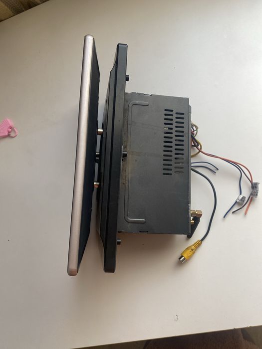 Андройд на машину