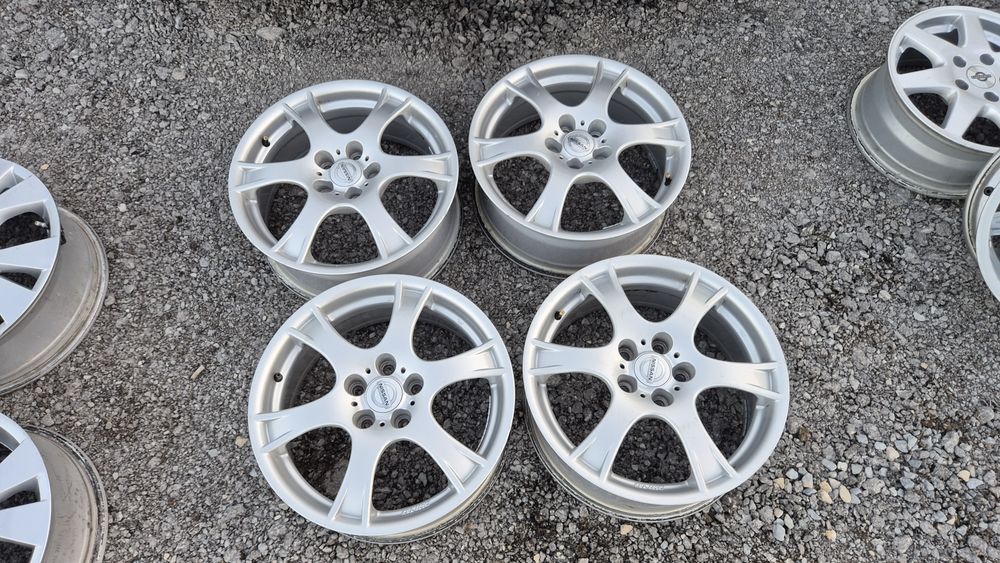 Джанти Rial 5/114.3 NISSAN Qashqai,Juke 5x114.3

Употребявани, Шумен