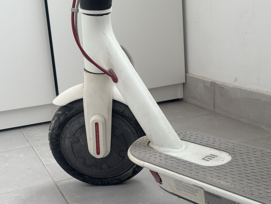 Trotineta electrica Xiaomi Mi M365.