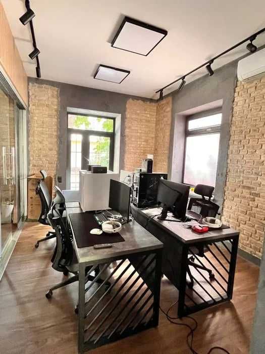 Аренда Офис 75м 1700у.е  AN1503