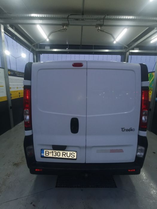Piese dube Renault trafic