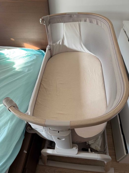 Pătuț co-sleeper Maxi-Cosi Iora Air - Classic Beige